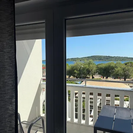 Guest house Blue Paradise