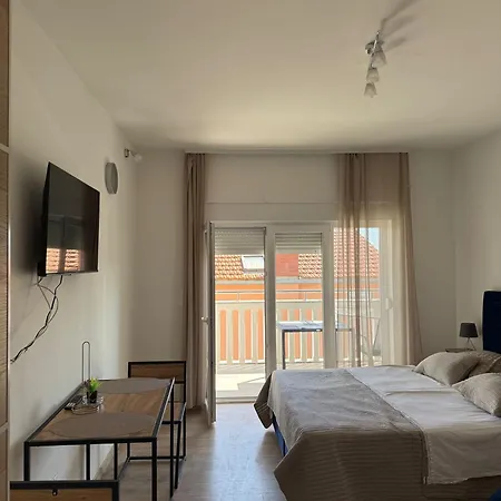 Blue Paradise 게스트하우스 스리마